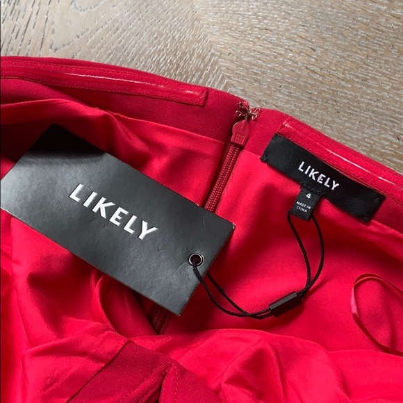 LIKELY Misisco Off Shoulders Trumpet Godet Gown 4 - Picture 4 of 6